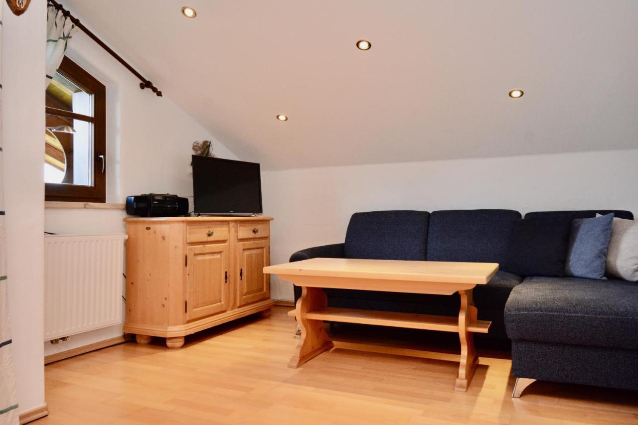 Oberschernthann Apartment *